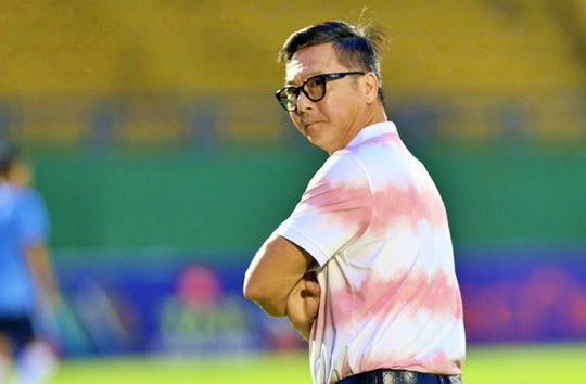 V-League 2025/26: Kỷ lục buồn với 16 lần thay tướng và hệ lụy của tư duy quản trị ngắn hạn
