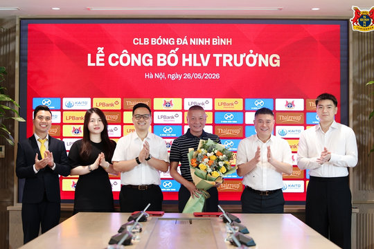 HLV Chu Đình Nghiêm chính thức dẫn dắt CLB Ninh Bình bằng bản hợp đồng 3 năm