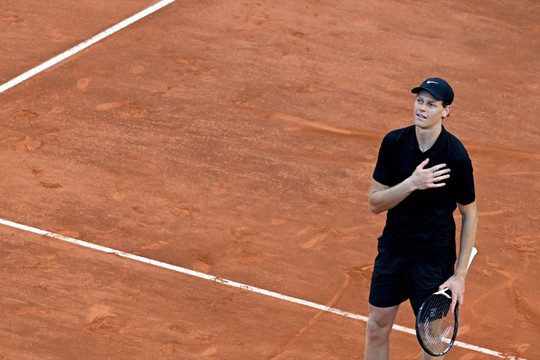Jannik Sinner vô địch Rome Open 2026: Kỷ nguyên độc tôn và sự thống trị ở 'tốc độ ánh sáng'