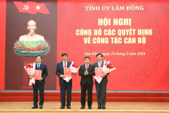 Lâm Đồng điều động, bổ nhiệm 10 cán bộ lãnh đạo quản lý