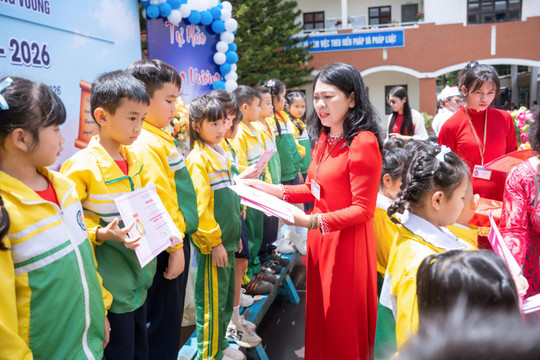 Trường Tiểu học Trưng Vương tạo dấu ấn với chuyển đổi số và giáo dục hạnh phúc