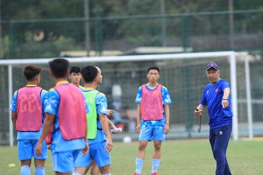 U19 Việt Nam quyết đấu Indonesia: HLV Yutaka Ikeuchi biến áp lực thành động lực