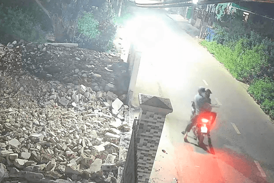 Bị truy đuổi, kẻ trộm chó quay lại đe dọa chủ nhà ở Hàm Thắng
