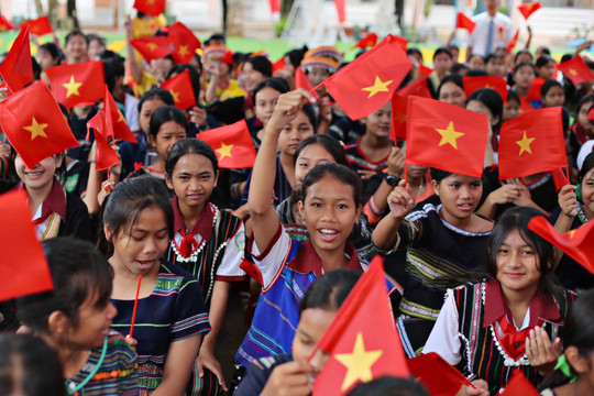 Đồng hành vì trẻ em Lâm Đồng phát triển toàn diện