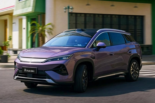 BYD Song Ultra DM-i: SUV PHEV hạng B đi được 310 km thuần điện, giá từ 453 triệu đồng