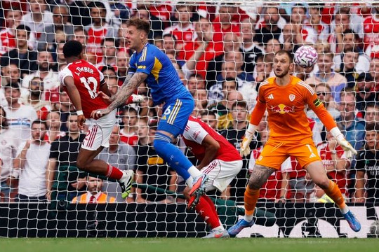 Arsenal đấu PSG tại chung kết Champions League: Khi bóng chết đối đầu dị chiêu pressing