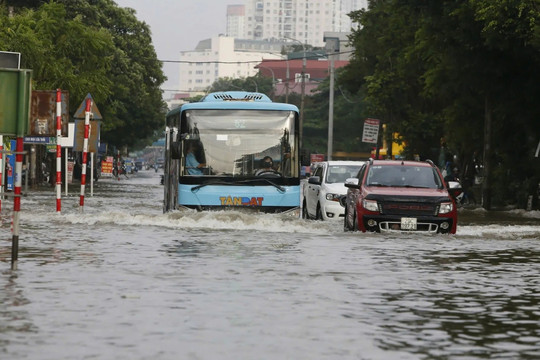Hà Nội nghiên cứu mô hình thành phố bọt biển để giải quyết triệt để tình trạng ngập úng đô thị