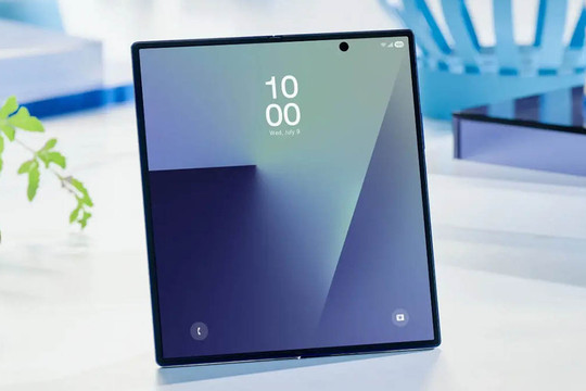 Samsung Galaxy Z Fold8 sở hữu màn hình gần như không nếp gấp nhờ công nghệ OLED mới