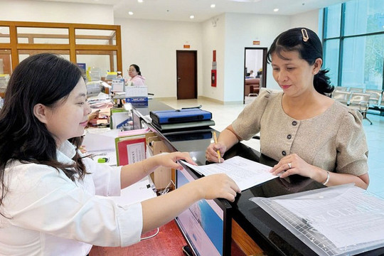 Áp dụng biểu mẫu nào khi giao dự toán bổ sung nhiều lần trong năm?