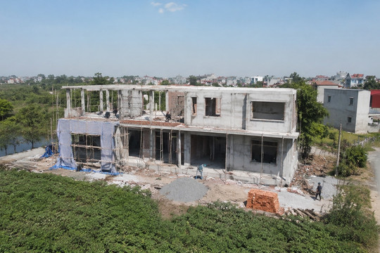 Xây nhà trên đất nông nghiệp theo Luật Đất đai 2024: Điều kiện và quy định mới nhất