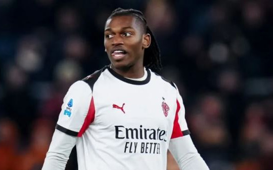 Manchester United và bài toán Rafael Leao: Tài năng hàng đầu hay rủi ro kỷ luật?