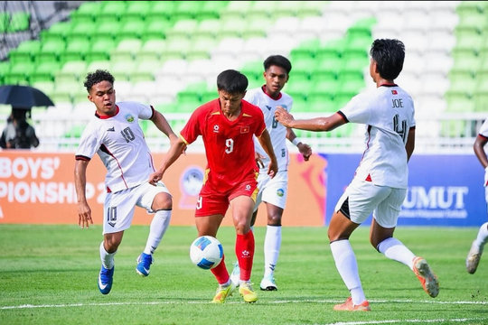 U19 Việt Nam thắng đậm 3-0 trước Timor Leste: Siêu phẩm hat-trick của Hoàng Công Hậu
