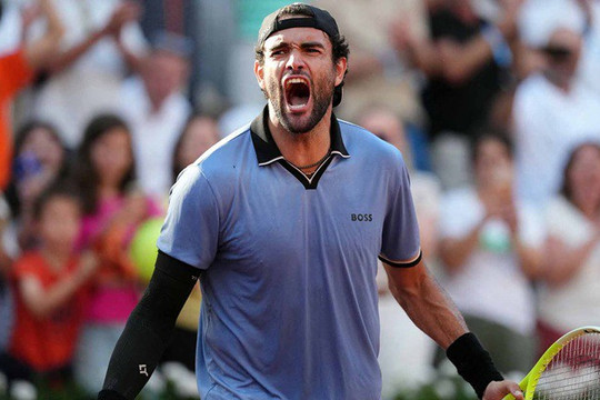 Roland Garros: Matteo Berrettini lập kỳ tích 19 năm, Aliassime đi vào dubai casino 88 - dubai palace dubaicasino88.bio quần vợt Canada
