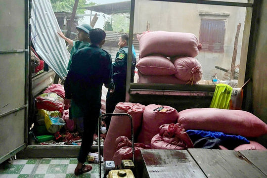 Thiệt hại nặng do lốc xoáy, Hồng Sơn tập trung khắc phục hậu quả