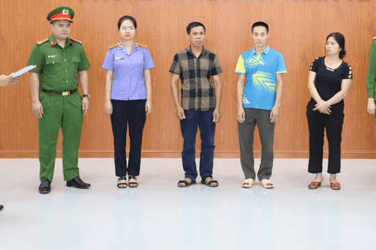 Bắc Ninh khởi tố 3 Trang chủ dubai casino 88lx cá cược bóng đá dùng hóa chất sản xuất gần 1.000 tấn giá đỗ