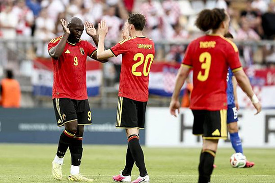 Bỉ đánh bại Croatia 2-0: Lukaku cán mốc 90 bàn thắng quốc tế