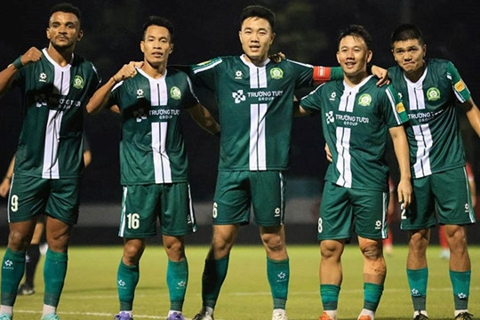 HLV Nguyễn Việt Thắng dẫn dắt Trường Tươi Đồng Nai tại V-League 2026/27