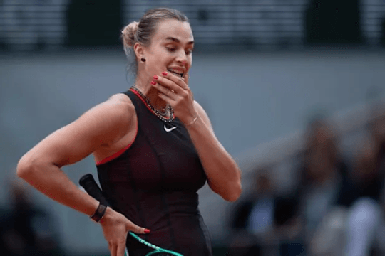 Sabalenka thua ngược Diana Shnaider tại Roland Garros 2026 và thừa nhận muốn giải nghệ
