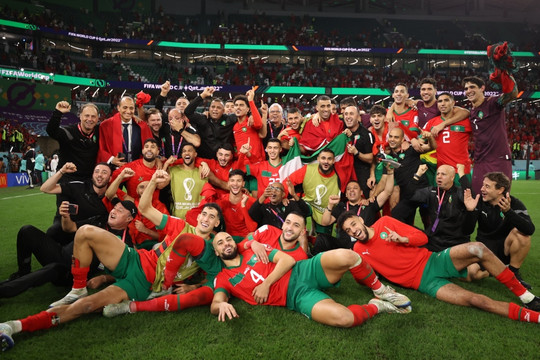 Phía sau những cơn địa chấn World Cup: Công thức lật đổ của các đội bóng cửa dưới
