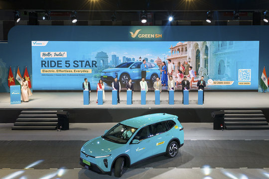 Green SM ra mắt dịch vụ taxi điện tại Ấn Độ: Dùng xe VinFast 7 chỗ chinh phục New Delhi