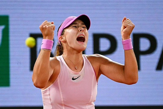 Mirra Andreeva vào chung kết Roland Garros 2026: Đối đầu hiện tượng hạng 114 thế giới