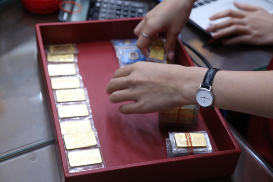 Cập nhật giá vàng ngày 7/6/2026: Bảng giá vàng SJC, 9999, vàng nhẫn BTMC DOJI Phú Quý mới nhất