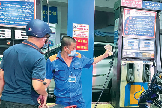 Cập nhật giá xăng dầu hôm nay 7/6/2026: Giá dầu thô chốt tuần ở mức 90 USD/thùng
