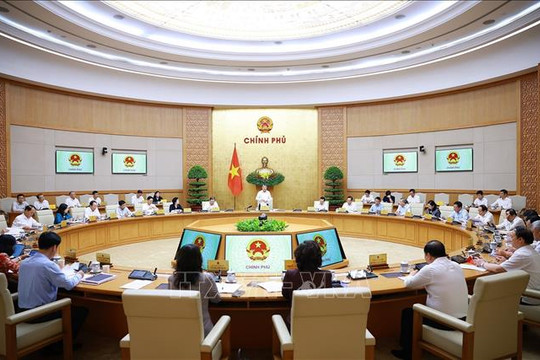 Tập trung tháo gỡ khó khăn, thúc đẩy tăng trưởng kinh tế 'hai con số' năm 2026