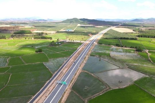 Cao tốc Khánh Hòa - Buôn Ma Thuột: Thách thức mặt bằng trong giai đoạn hoàn thiện