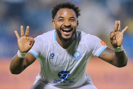 Nguyễn Xuân Son lập hat-trick đập tan mọi hoài nghi trước thềm AFF Cup 2026
