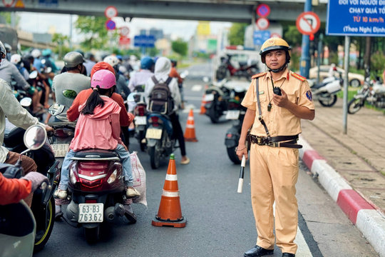 Hà Nội tạm cấm đường, phân luồng giao thông tại 4 khung giờ hôm nay 8/6/2026