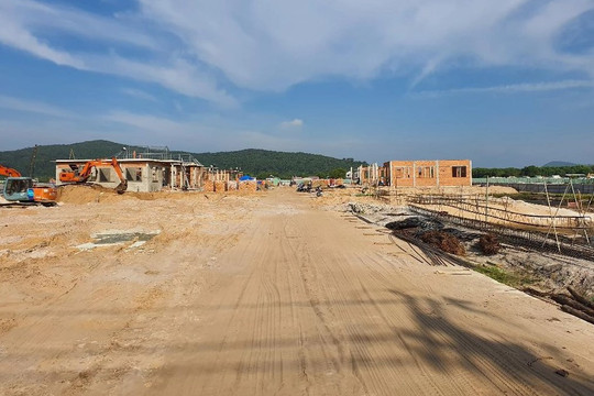 Lấn đất trước khi sang tên, thời điểm vi phạm được tính thế nào?