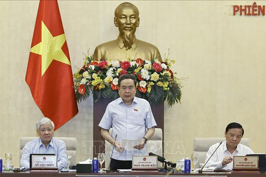 Khai mạc Phiên họp thứ 3 của Ủy ban Thường vụ Quốc hội