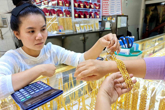 Giá vàng 9999 hôm nay chiều 10/6/2026: Chốt bảng giá vàng 9999, vàng nhẫn BTMC, BTMC, DOJI