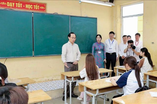 Hơn 1,2 triệu thí sinh tham dự kỳ thi tốt nghiệp THPT 2026
