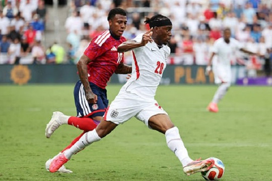 Noni Madueke tỏa sáng thay Bukayo Saka: Lời giải cho hàng công tuyển Anh tại World Cup 2026