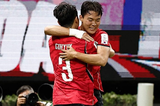 Chấm điểm Hàn Quốc 2-1 Cộng hòa Séc: Hwang In-beom rực sáng, Son Heung-min mờ nhạt