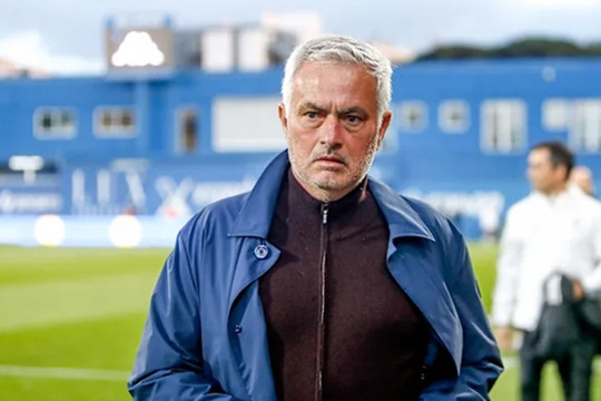 Jose Mourinho chính thức dẫn dắt Real Madrid với bản hợp đồng đến năm 2029