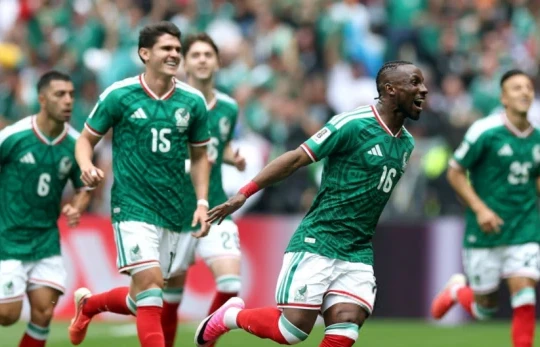 Mexico thắng thuyết phục Nam Phi 2-0 trong trận cầu có 3 thẻ đỏ tại World Cup 2026