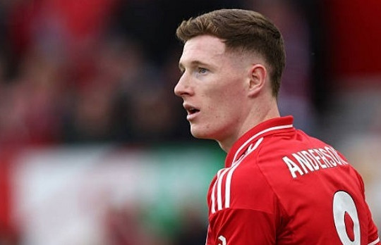 MU lật ngược thế cờ trước Man City: Nghệ thuật rút lui trong vụ Elliot Anderson