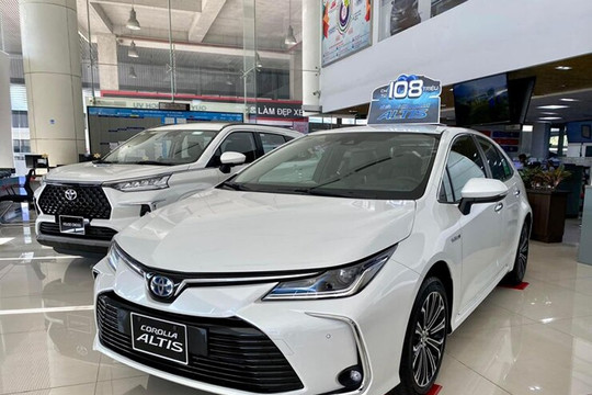 Toyota Corolla Altis 2026: Cập nhật giá lăn bánh và thông số kỹ thuật mới nhất
