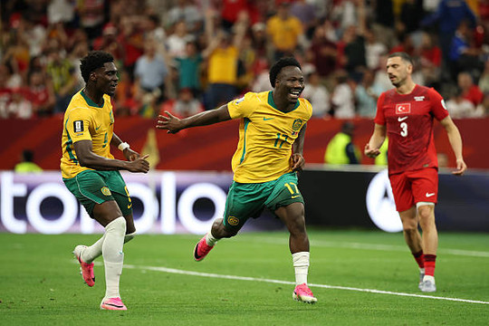 Australia hạ Thổ Nhĩ Kỳ 2-0: Cú sốc từ đội hình trẻ nhất dubai casino 88 - dubai palace dubaicasino88.bio tại World Cup