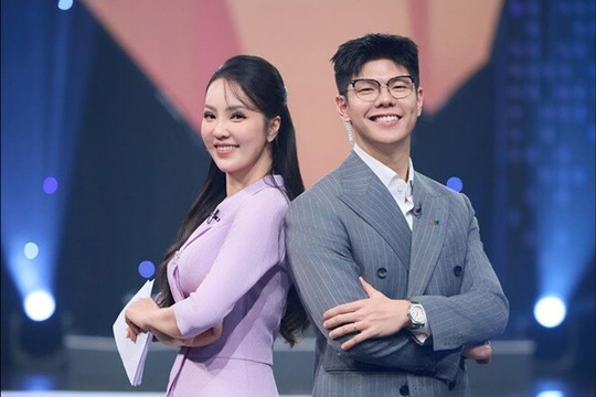 MC Mạnh Cường và BTV Thụy Vân: Mối lương duyên từ trường chuyên đến sân khấu VTV