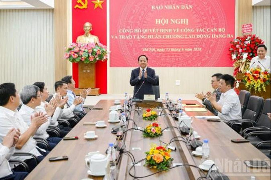 Triển khai Quyết định của Bộ Chính trị, Ban Bí thư về công tác cán bộ tại Báo Nhân Dân