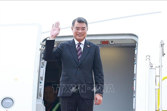 Thủ tướng Lê Minh Hưng lên đường tham dự Hội nghị Cấp cao kỷ niệm 35 năm quan hệ ASEAN - Nga