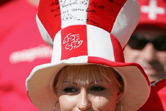 World Cup 2026 và cú lừa AI: Sự thật đằng sau dàn fan nữ diện bikini đốt cháy khán đài