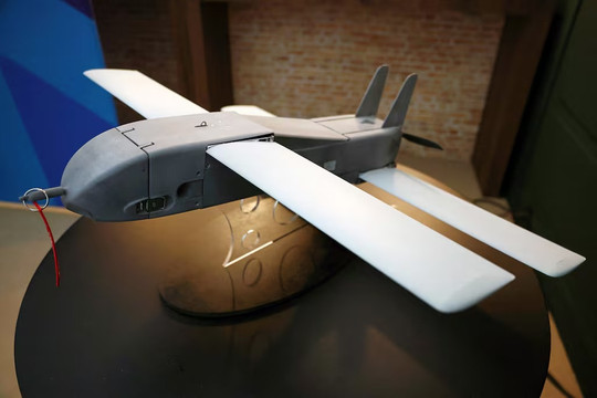 Nga Giáng Đòn UAV Geran-5 Phá Hủy Kho Vũ Khí Ukraine Ở Kharkiv