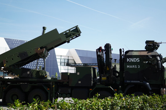 MARS 3: Hệ thống pháo phản lực mới giúp châu Âu giảm phụ thuộc vào HIMARS