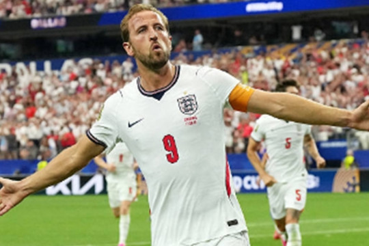 Tuyển Anh thắng Croatia 4-2: Harry Kane rực sáng che mờ lỗ hổng hàng thủ