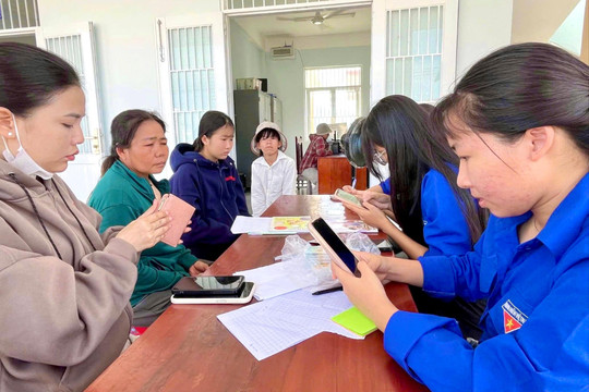 Đưa kỹ năng số đến gần người dân